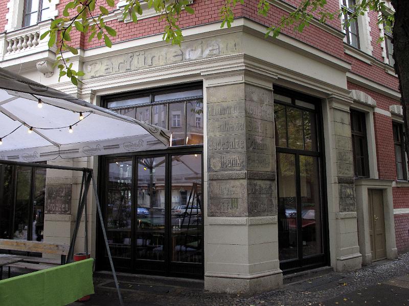 Berlin-Prenzlauer Berg, Pappelallee 73-Ecke Gneiststr., 25.10.2009 (1).JPG